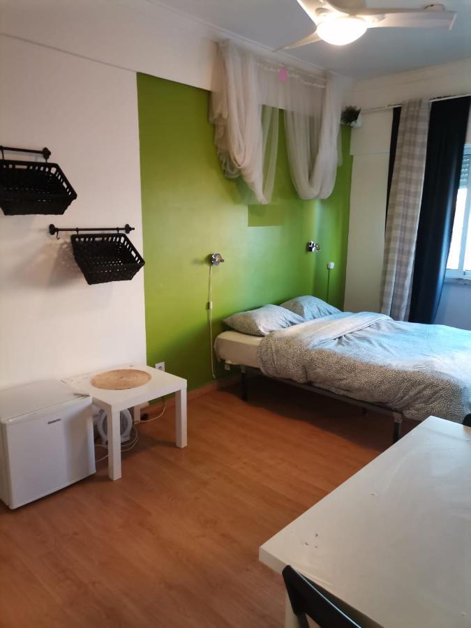 Marques Mini Hostel ลิสบอน ภายนอก รูปภาพ