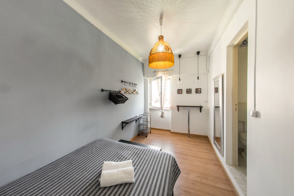 Marques Mini Hostel ลิสบอน ภายนอก รูปภาพ